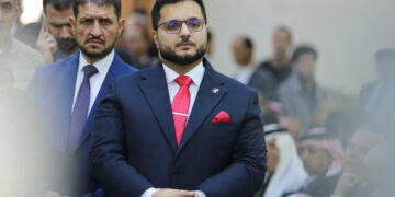 الطراونة والفناطسة نسايب.. معالي قفطان المجالي طلب ومعالي محمد الخلايلة اعطى