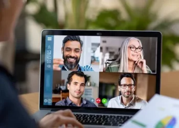 الأمن السيبراني يحذر من الوقوع في فخ مكالمات الفيديو عبر الإنترنت