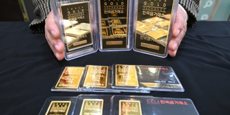 انخفاض ملحوظ على أسعار الذهب محليا.. وعيار 21 يصل إلى 95.4 دينار للغرام