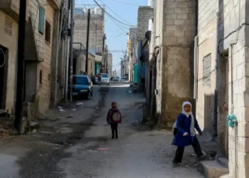 المصري: حل جذري لأراضي المخيمات بعد تعطلها 78 عاما وبمبدأ التعويض العادل
