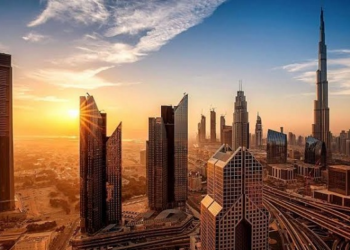 نائب رئيس الوزراء الاماراتي: 240 ألف مليونير يعيشون في دبي