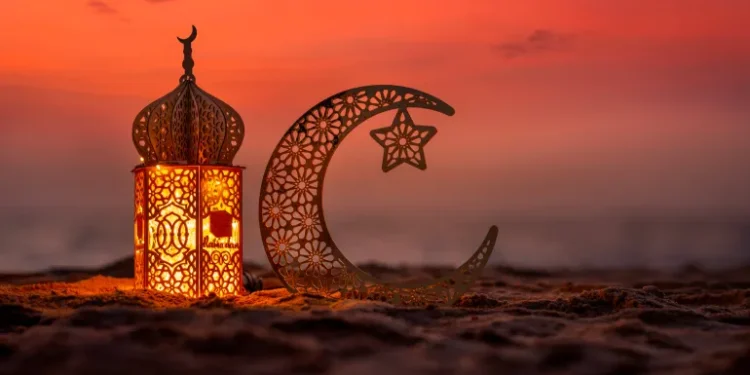 غدا الأربعاء أول أيام رمضان في السعودية وقطر والإمارات