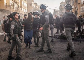 نتنياهو يعلّق على حادثة مطاردة الحريديم لمجندتين: عمل خطير