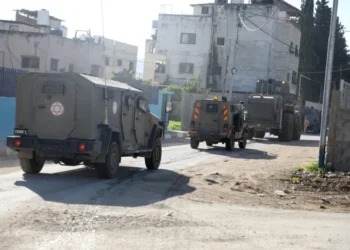 الاحتلال يصعد في الضفة والقدس: اعتداءات وإصابات بالرصاص وهدم قسري للمنازل
