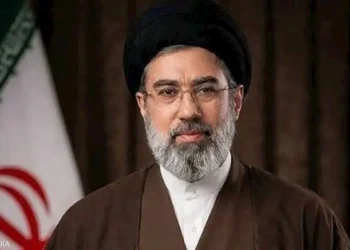 ترامب وصفه بالشخصية الضعيفة.. من هو المرشد الإيراني الجديد؟