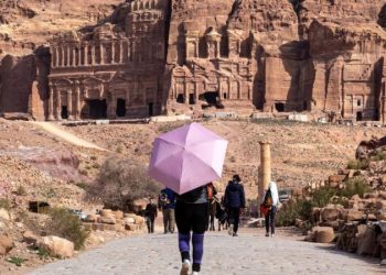 خفض تذاكر دخول الأجانب إلى البترا من 50 إلى 25 دينارا
