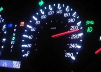 ضبط مركبات تسير بسرعات عالية تفوق 200 كم/ ساعة