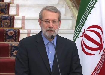 وزير الدفاع الإسرائيلي يعلن مقتل علي لاريجاني