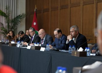 لقاء في رئاسة الوزراء حول الإجراءات الحكوميَّة للتَّعامل مع تداعيات الأوضاع الإقليميَّة
