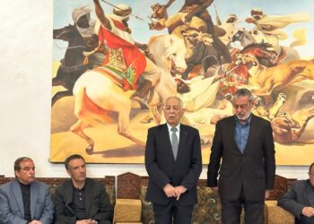 العيسوي ينقل تعازي الملك وولي العهد إلى عشيرتي الفايز والخريشا
