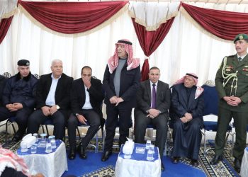 مندوبا عن الملك وولي العهد…العيسوي يعزي عشيرتي الغويري والشحاحدة