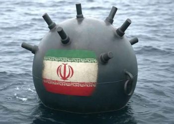 إيران تعزّز دفاعاتها في جزيرة خرج تحسبا لهجوم أميركي