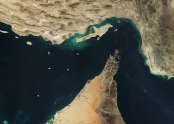 ترمب يجدد دعوته لتأمين مضيق هرمز بمشاركة دولية