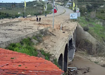 إسرائيل: سنسيطر على الجسور والمنطقة الواقعة جنوب نهر الليطاني بلبنان
