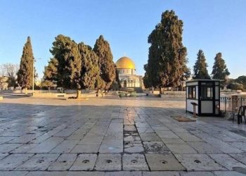 إغلاق الأقصى يتواصل لليوم 31 وسط تحذيرات من فرض واقع ديني جديد في القدس