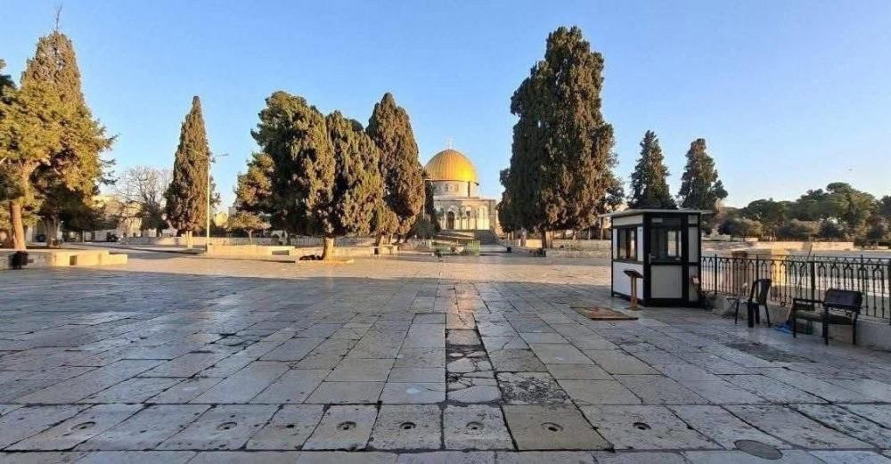 إغلاق الأقصى يتواصل لليوم 31 وسط تحذيرات من فرض واقع ديني جديد في القدس