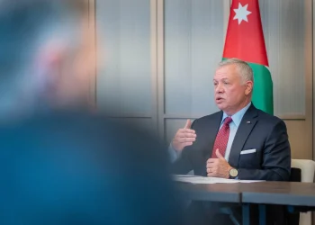 الملك يغادر أرض الوطن متوجها إلى دولة الإمارات