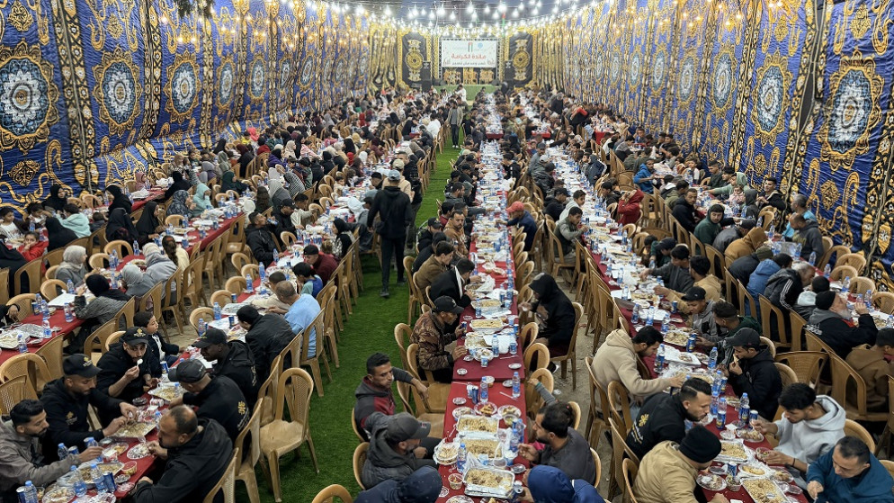 الخيرية الهاشمية والحملة الأردنية تنظمان أكبر إفطار جماعي جنوب غزة