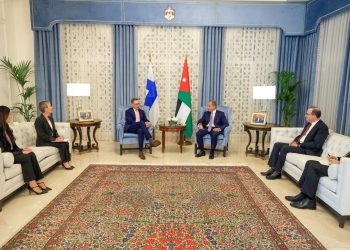 رئيس الوزراء يستقبل الرئيس الفنلندي