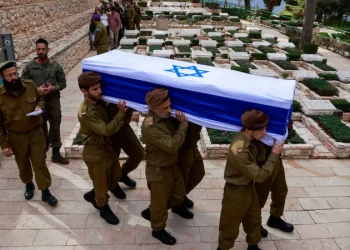 مقتل جندي إسرائيلي وإصابة 6 في معارك جنوبي لبنان