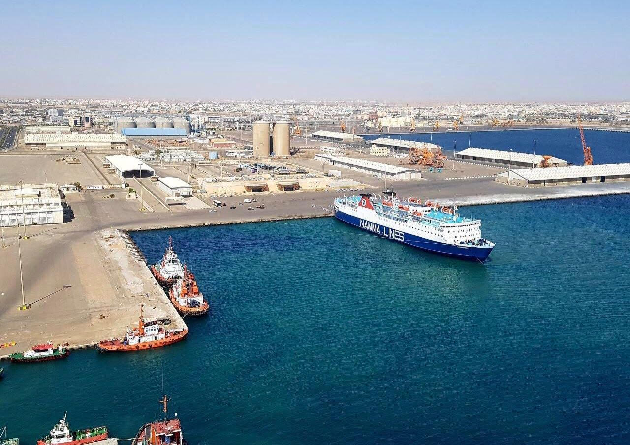 الأردن يستورد مليوني برميل نفط من السعودية عبر ميناء ينبع