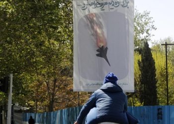 مفاوضات مكثفة لهدنة 45 يوماً بين واشنطن وطهران