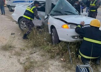 وفاة ثلاثيني اصطدمت مركبته بعمود انارة على طريق اللجون