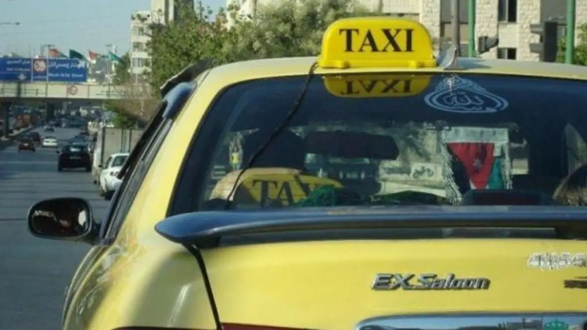 مطالب بتركيب كاميرات مراقبة داخل التكسي الأصفر لحماية حقوق السائق والركاب