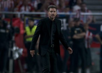 سيميوني بحزن: برشلونة أحد أسباب خسارة نهائي الكأس