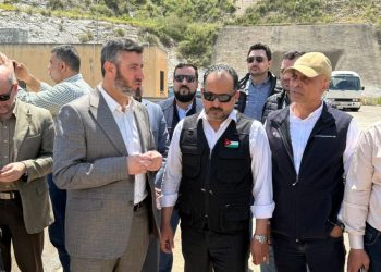 اللجنة الفنية الأردنية السورية للمياه تزور حوض اليرموك