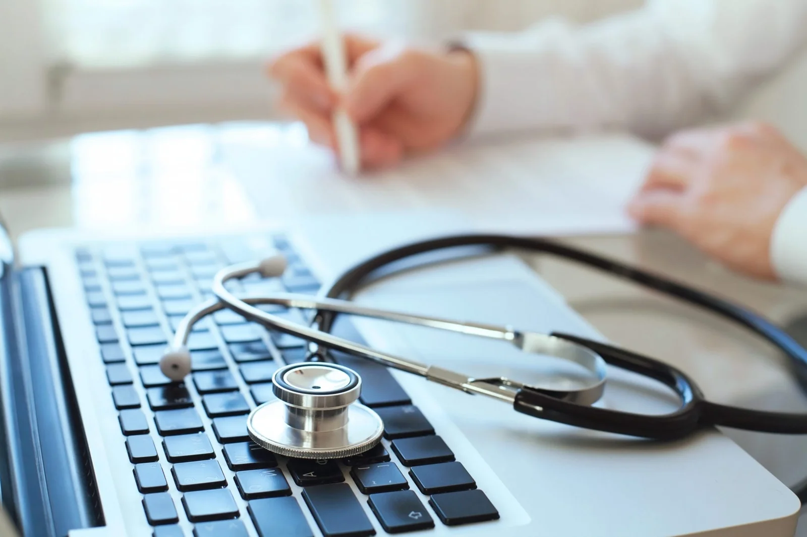 23 ألف طالب طب داخل الأردن وأزمة اختصاص تتفاقم