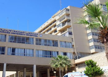 سقوط شخص من الطابق الرابع في مستشفى الجامعة الأردنية