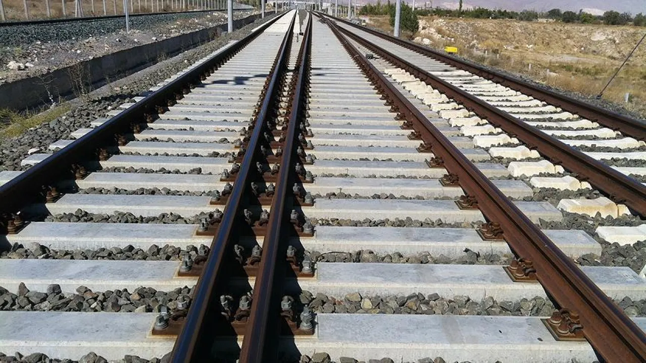 السعودية: استكمال دراسة الربط السككي مع تركيا عبر الأردن وسوريا قريباً