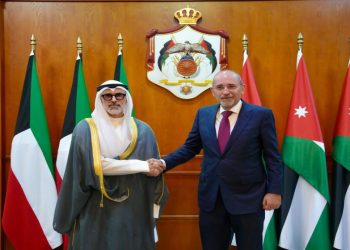وزير الخارجية يلتقي بوزير خارجية الكويت في عمّان