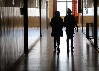وزير التربية: تزويد كافة مدارس الأردن بالإنترنت العام المقبل