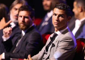 أرقام خرافية.. كم يبلغ سعر تذكرة مشاهدة ميسي رونالدو في كأس العالم؟