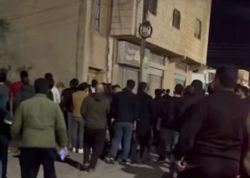 توجيه تهمة القتل العمد مكررة 3 مرات لقاتل اطفاله في الكرك