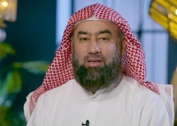 الكويت تسحب الجنسية من مئات الأشخاص بينهم نبيل العوضي