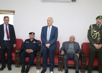 مندوبا عن الملك وولي العهد… العيسوي يعزي عشيرة الخوالدة