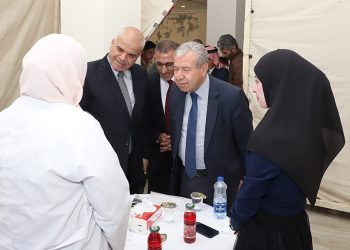 مستشفى المقاصد يعالج 331 مريضاً خلال يوم طبي مجاني في بصيرا بالطفيلة