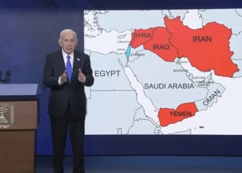 نتنياهو يحدد خصومه على خريطة الشرق الأوسط بالأحمر.. تصعيد أم استعراض سياسي؟