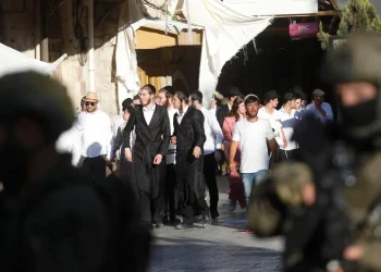محافظة القدس تحذّر من دعوات تحريضية لاقتحام المسجد الأقصى