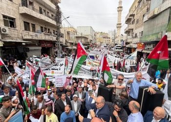 مسيرة ذكرى النكبة في عمان تؤكد دعمها وتأييدها لمواقف الملك تجاه فلسطين