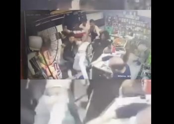 الأمن: مشاجرة الزرقاء بين سائقي حافلات وسمسار ولا علاقة لها بالإتاوات