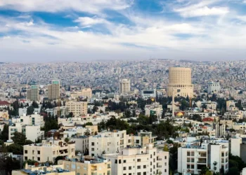الأحد.. طقس دافئ في أغلب المناطق وحارا نسبياً في الأغوار