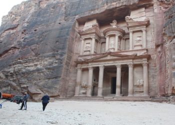 الذكور يستحوذون على 85.5% من وظائف القطاع السياحي