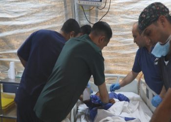 المستشفى الميداني الأردني جنوب غزة/10 يباشر أعماله