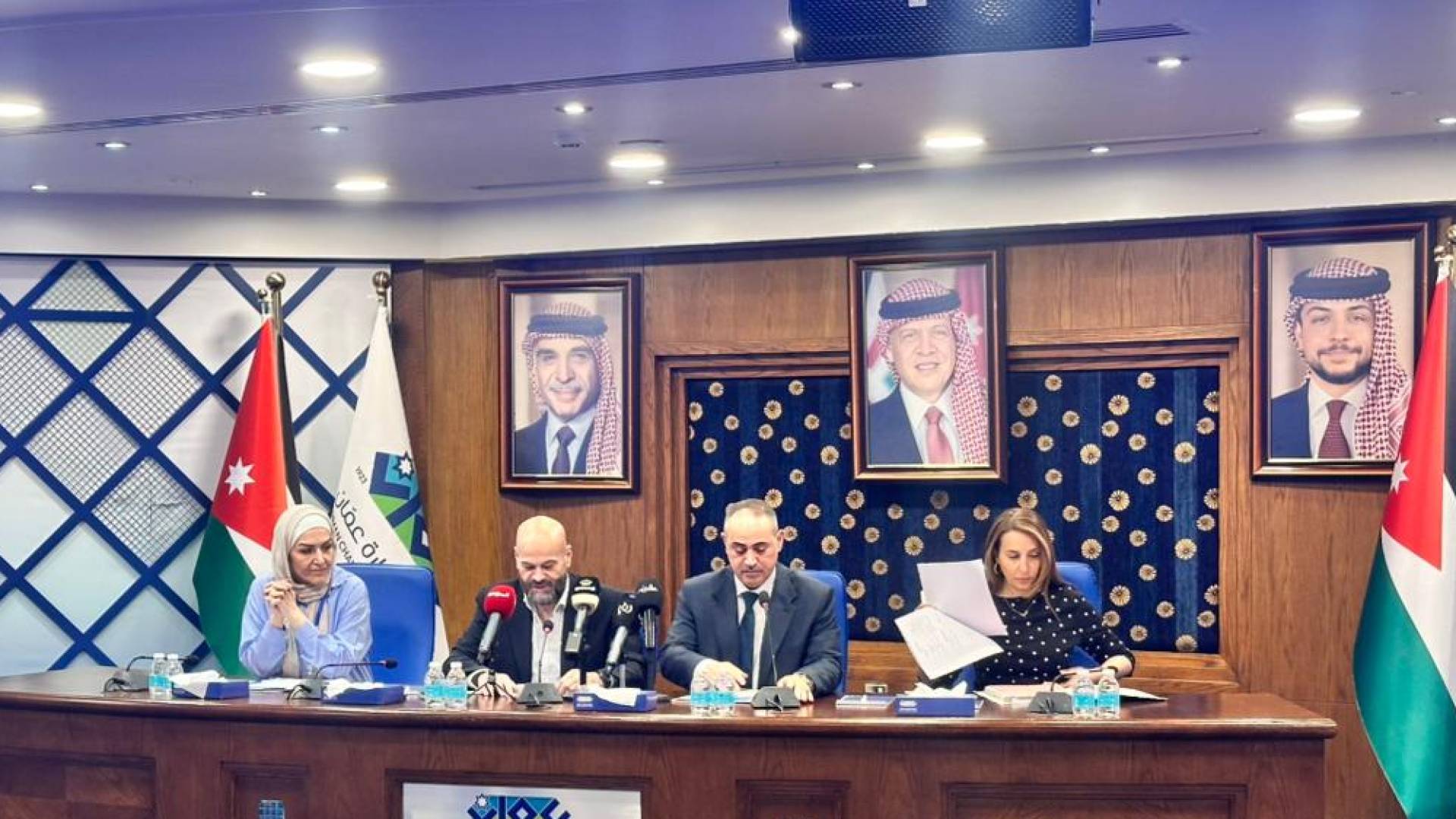 هيئة الإعلام تقر رسوم ترخيص صناع المحتوى وتضع ضوابط للذكاء الاصطناعي