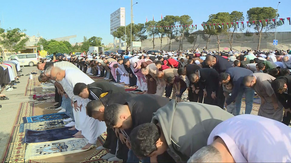 الأردنيون يؤدون صلاة عيد الأضحى في جميع المحافظات