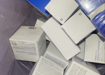 الغذاء والدواء : ضبط مستحضرات تجميل غير مجازة تُروَّج عبر منصات التواصل الاجتماعي